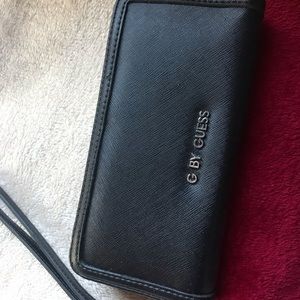 Guess Wallet